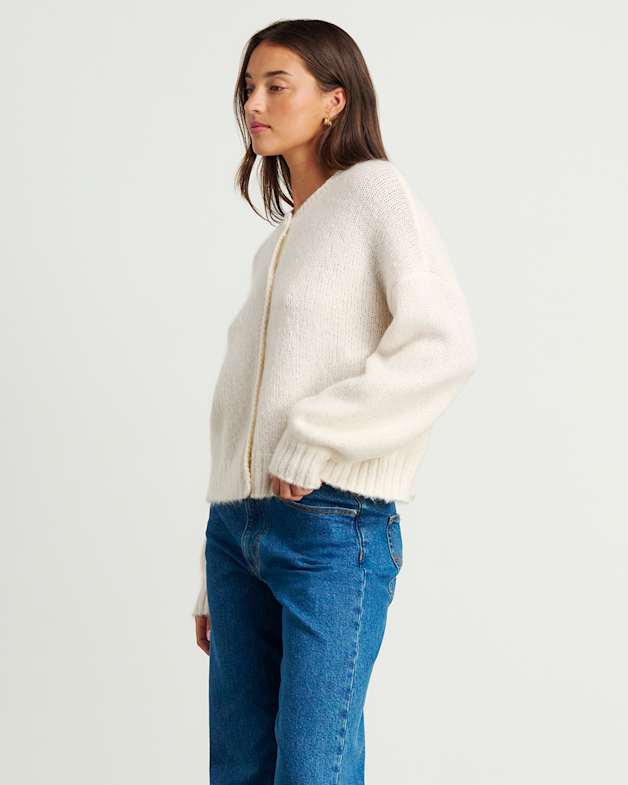 lawgy ラウジー fluffy knit cardigan ニット lawgy ラウジー fluffy knit cardigan アイボリー - メルカリ