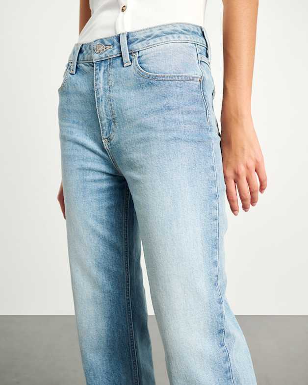 Riley Straight Crop Jean