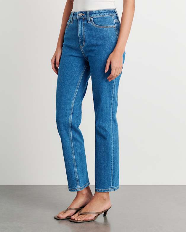 Riley Straight Crop Jean