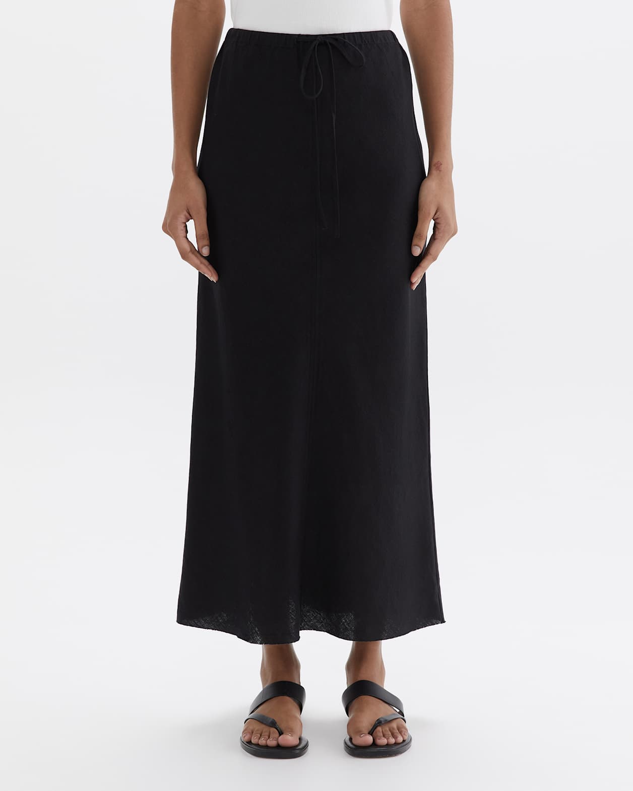Easy Linen Slip Skirt in BLACK