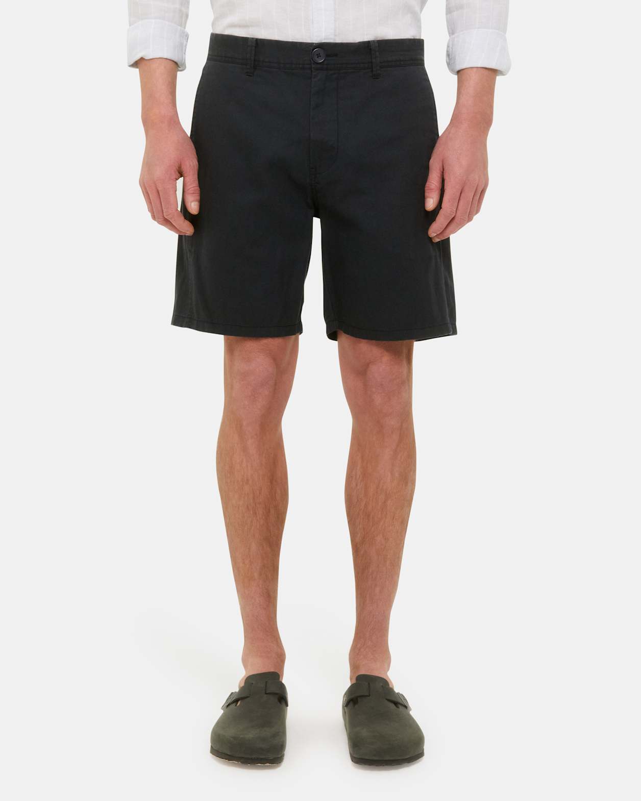 Cotton Linen Chino Short in GRAPHITE