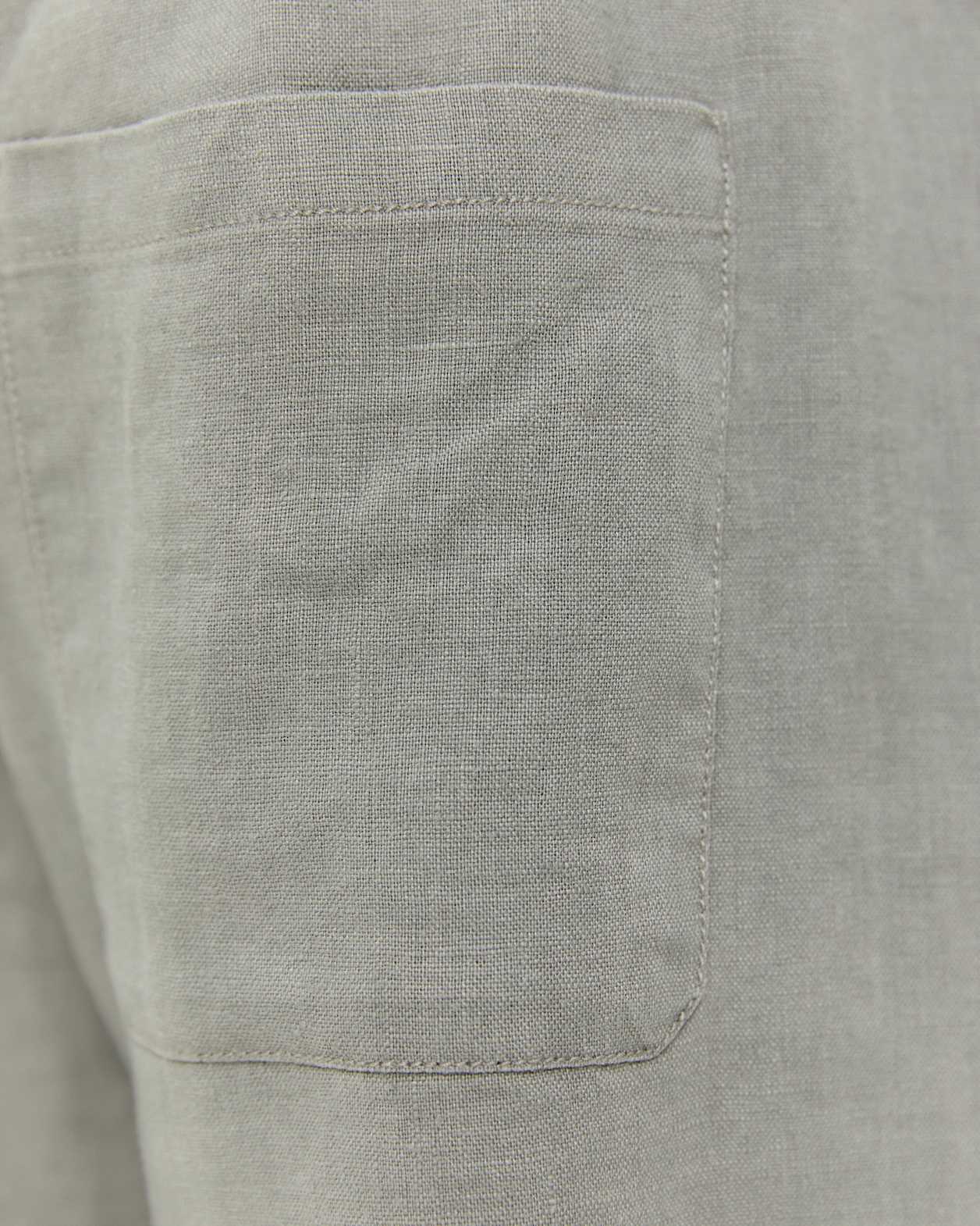Drawcord Linen Short in GREEN SMOKE