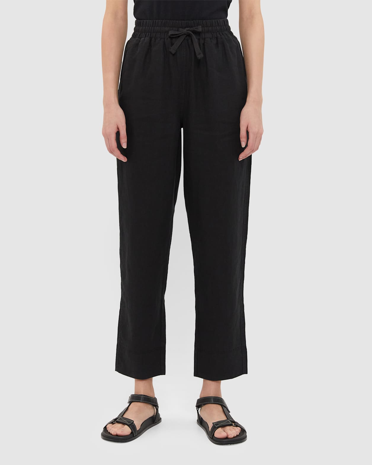Linen Pull On Pant in BLACK