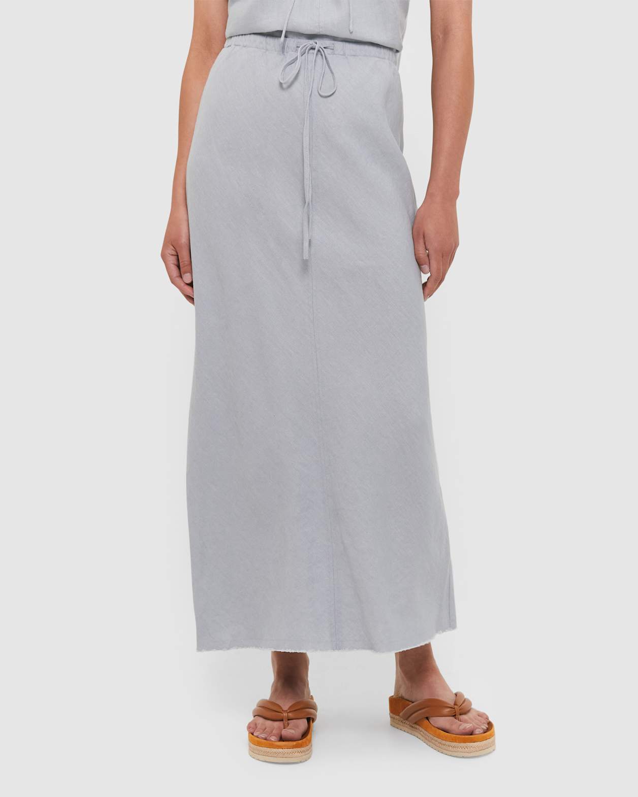 Easy Linen Slip Skirt in SKY