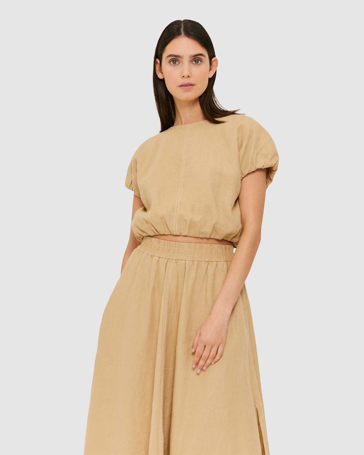 Sabine Linen Top in CAMEL