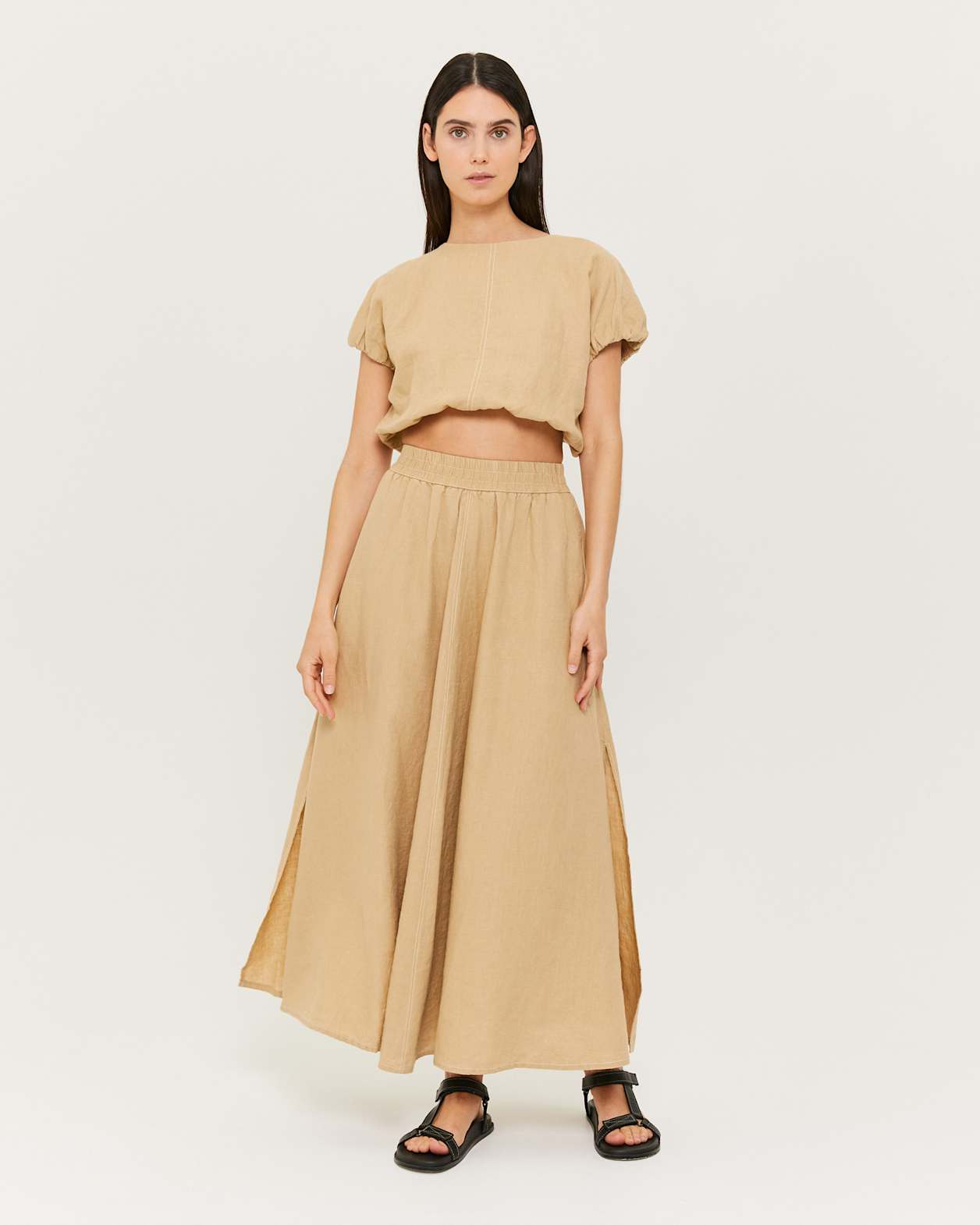 Sabine Linen Top in CAMEL
