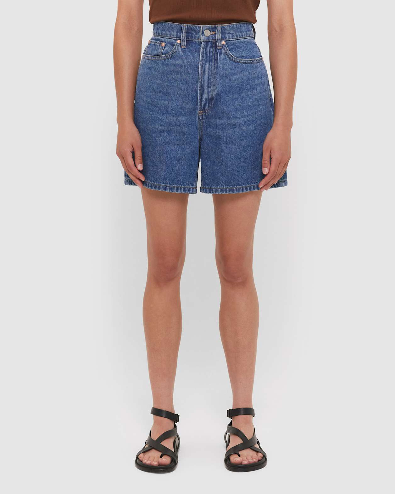 Frankie Denim Short in MID BLUE