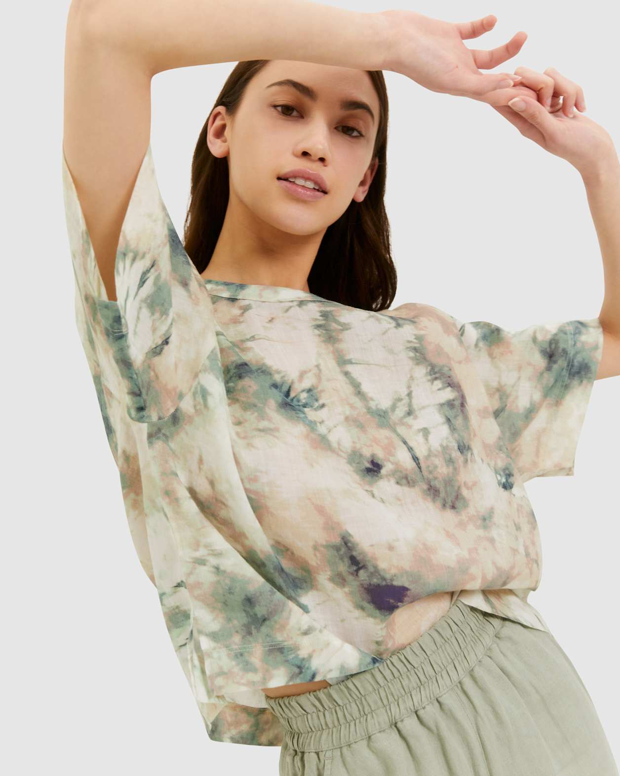 Lucy Ramie Top in MULTI