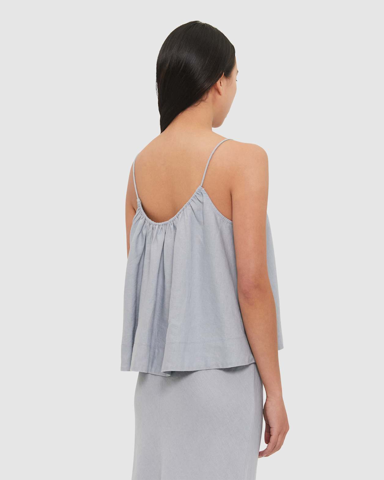 Chelsea Linen Cami in SKY