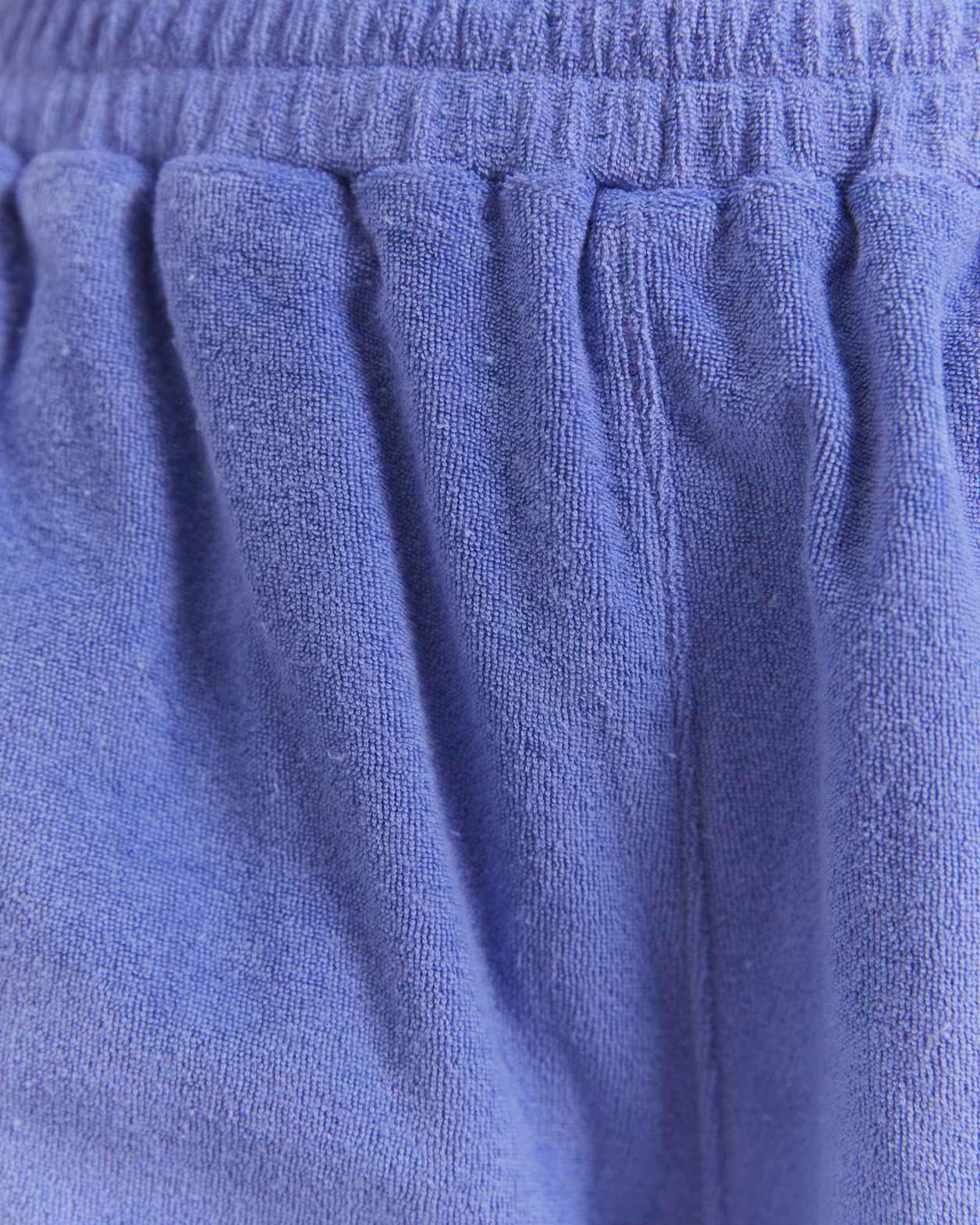 Maisie Terry Short in IRIS