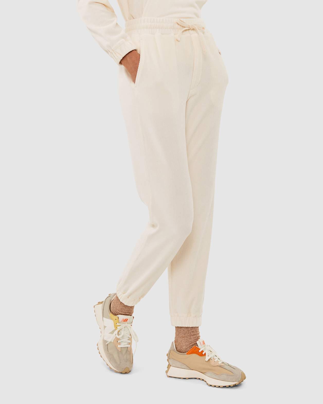 Alyse Cord Pant in ECRU