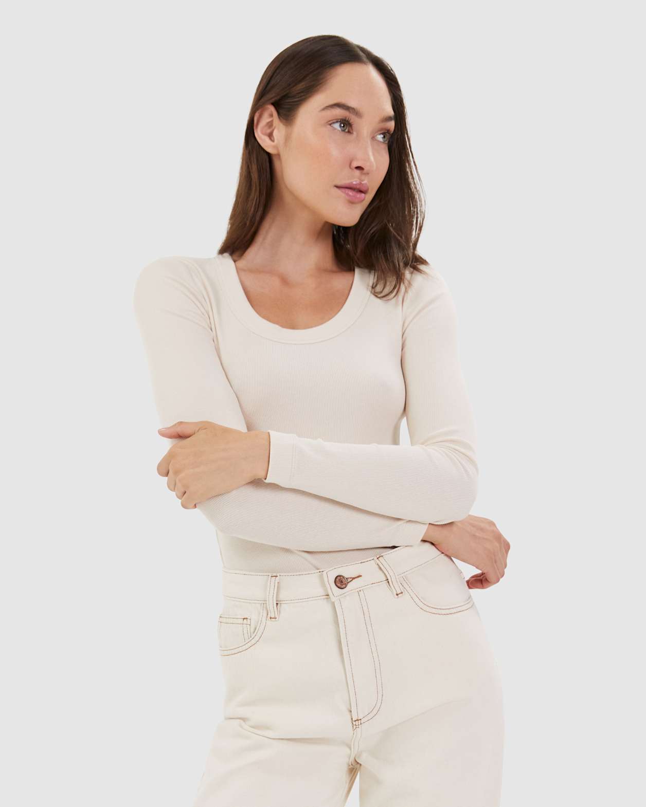 Hazel Tapered Slouch Jean in ECRU
