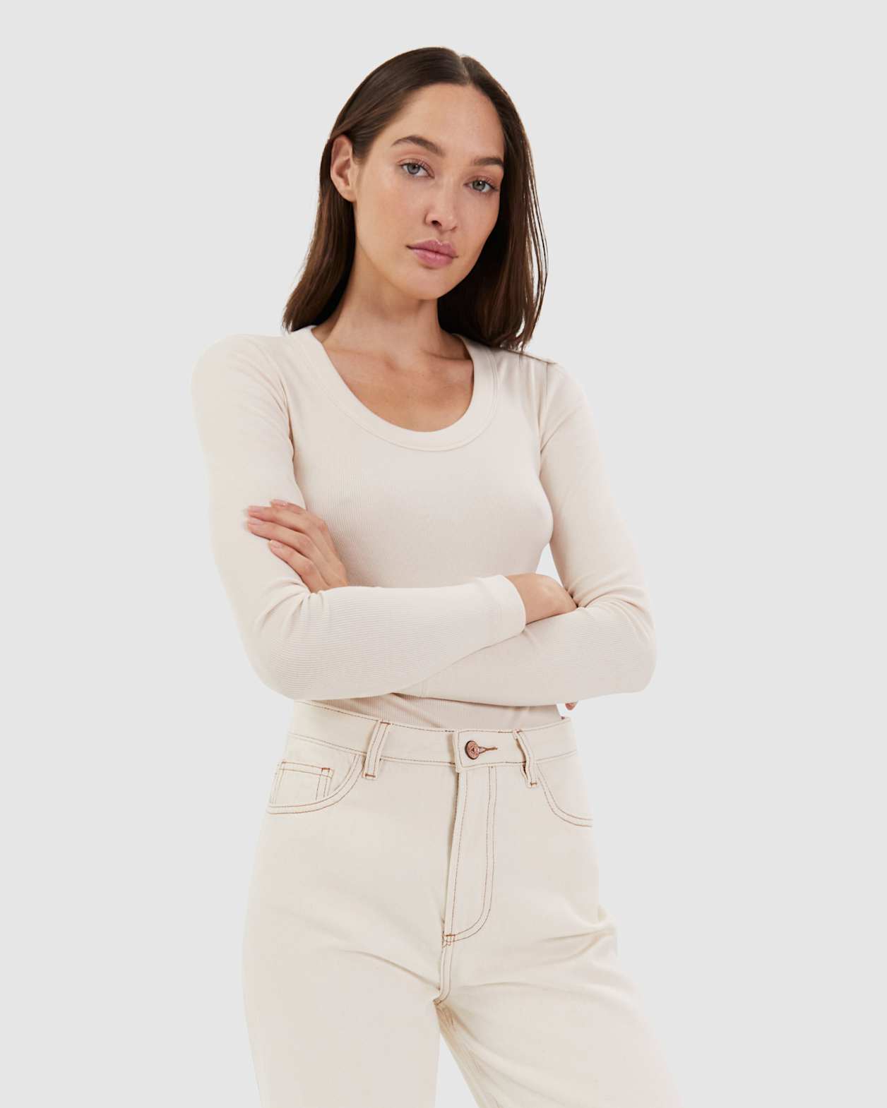 Hazel Tapered Slouch Jean in ECRU