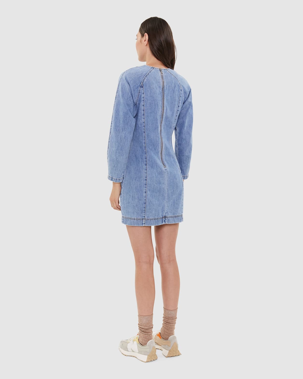 Billie Long Sleeve Denim Dress in LIGHT VINTAGE