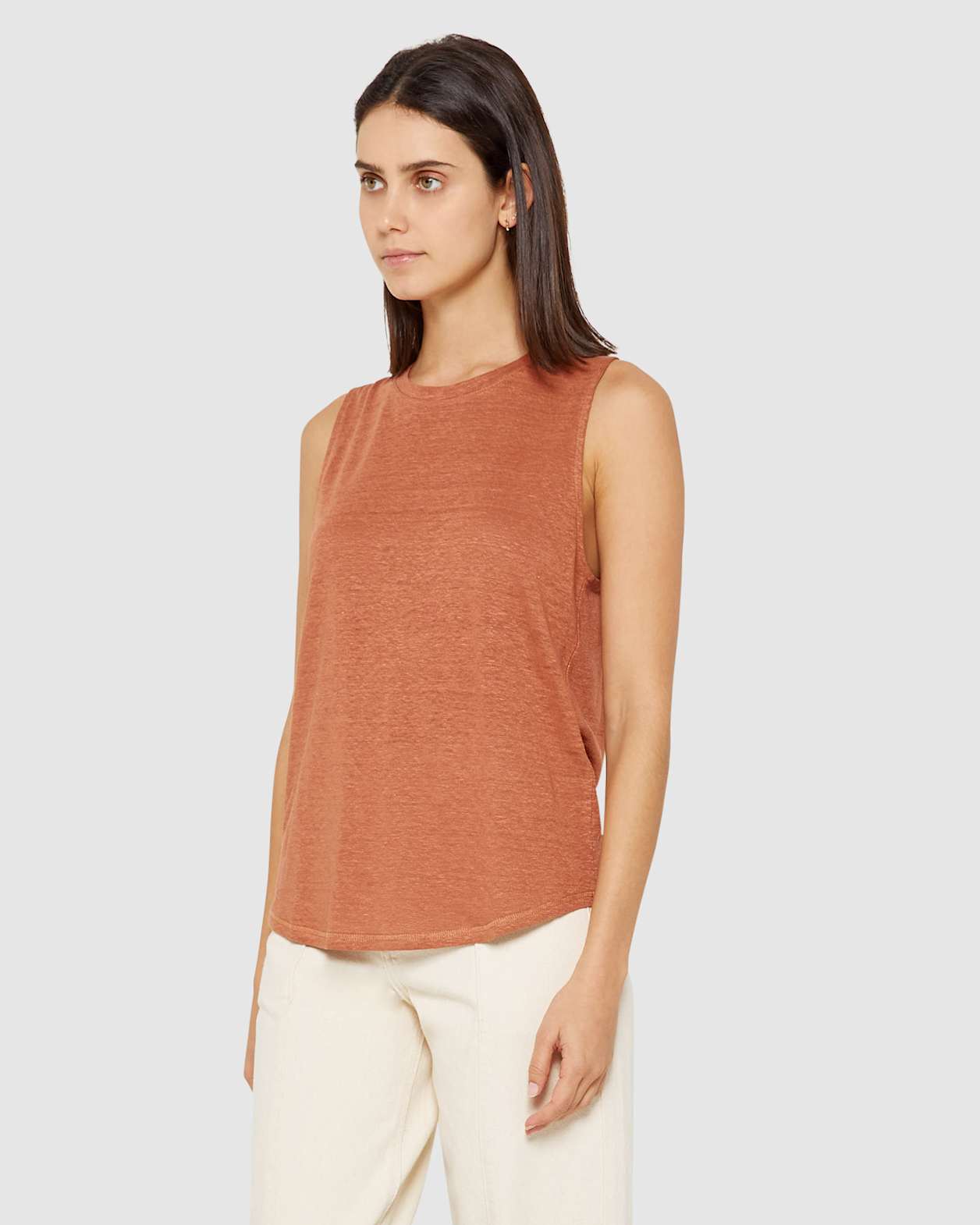 Ava Linen Tank in RUST