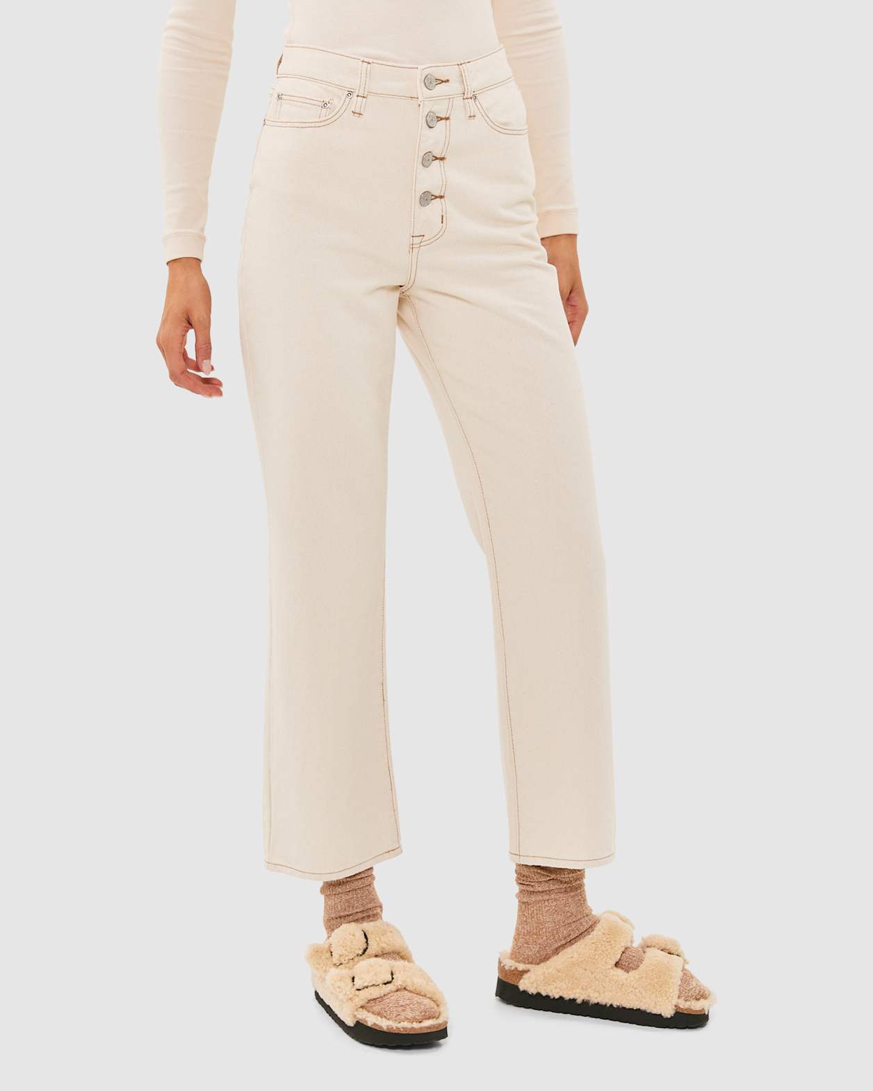Hazel Tapered Slouch Jean in ECRU