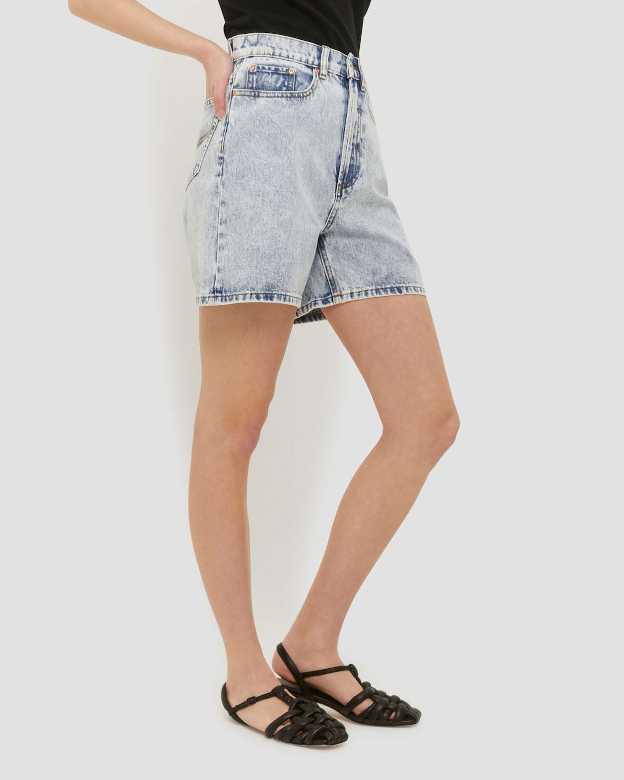 Frankie Denim Short in STONE WASH INDIGO