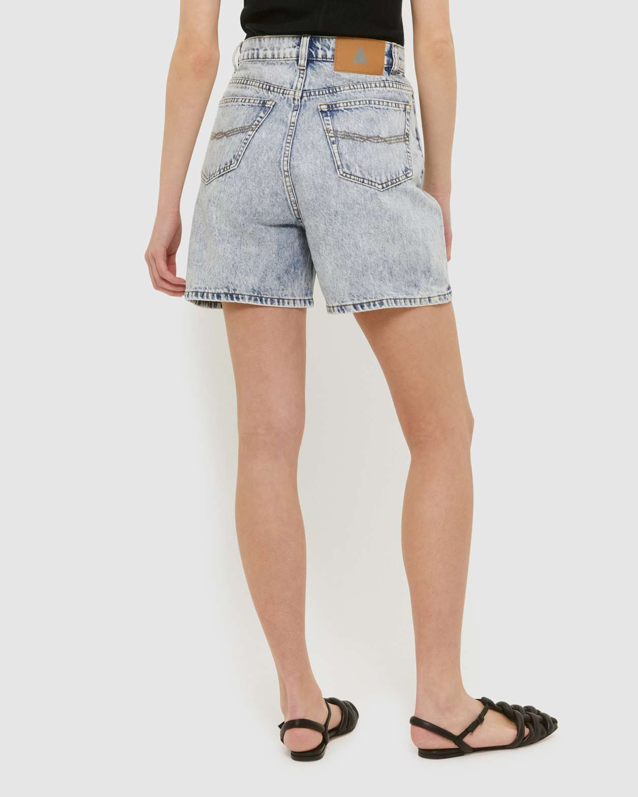 Frankie Denim Short in STONE WASH INDIGO