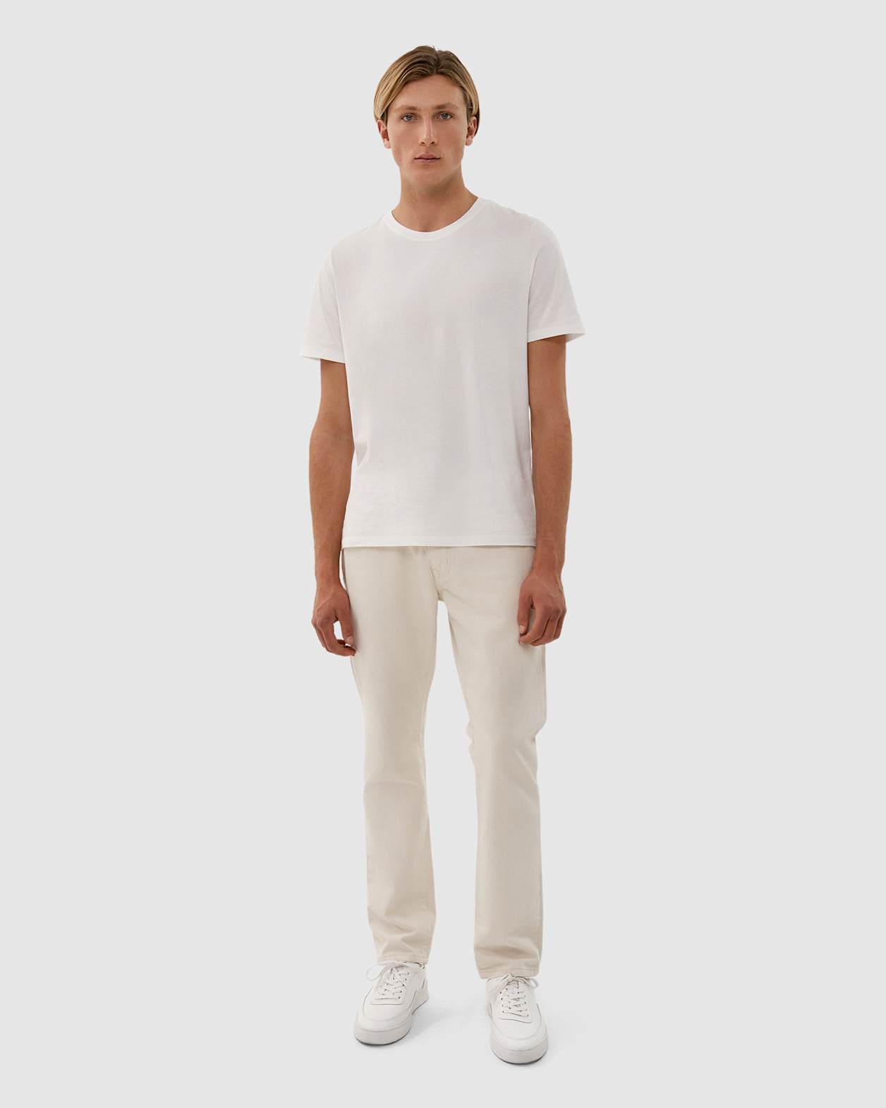 Flynn Straight Twill Jean in ECRU