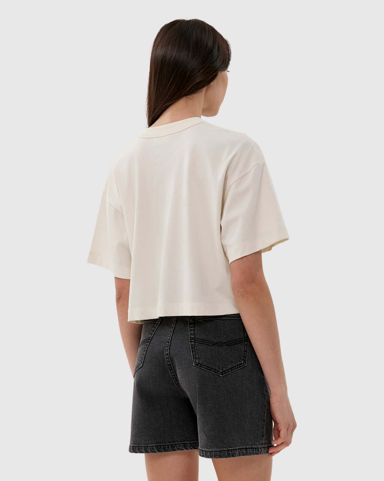 Jag Vintage Logo Crop Tee in ECRU