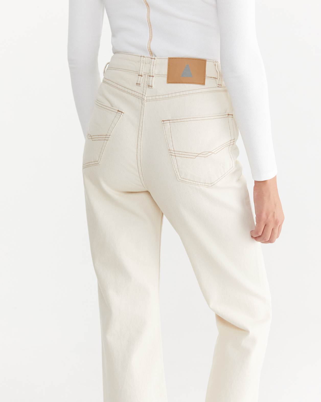 Keeks High Rise Straight Jean in ECRU