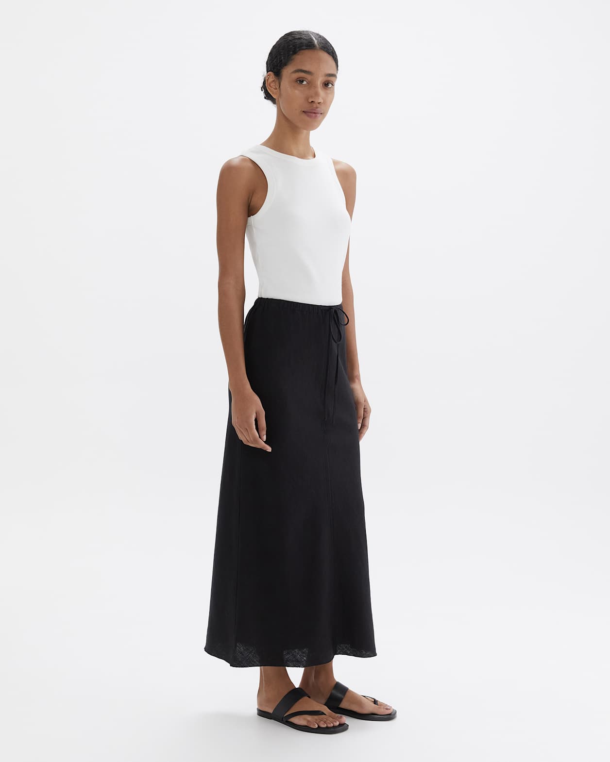 Easy Linen Slip Skirt in BLACK
