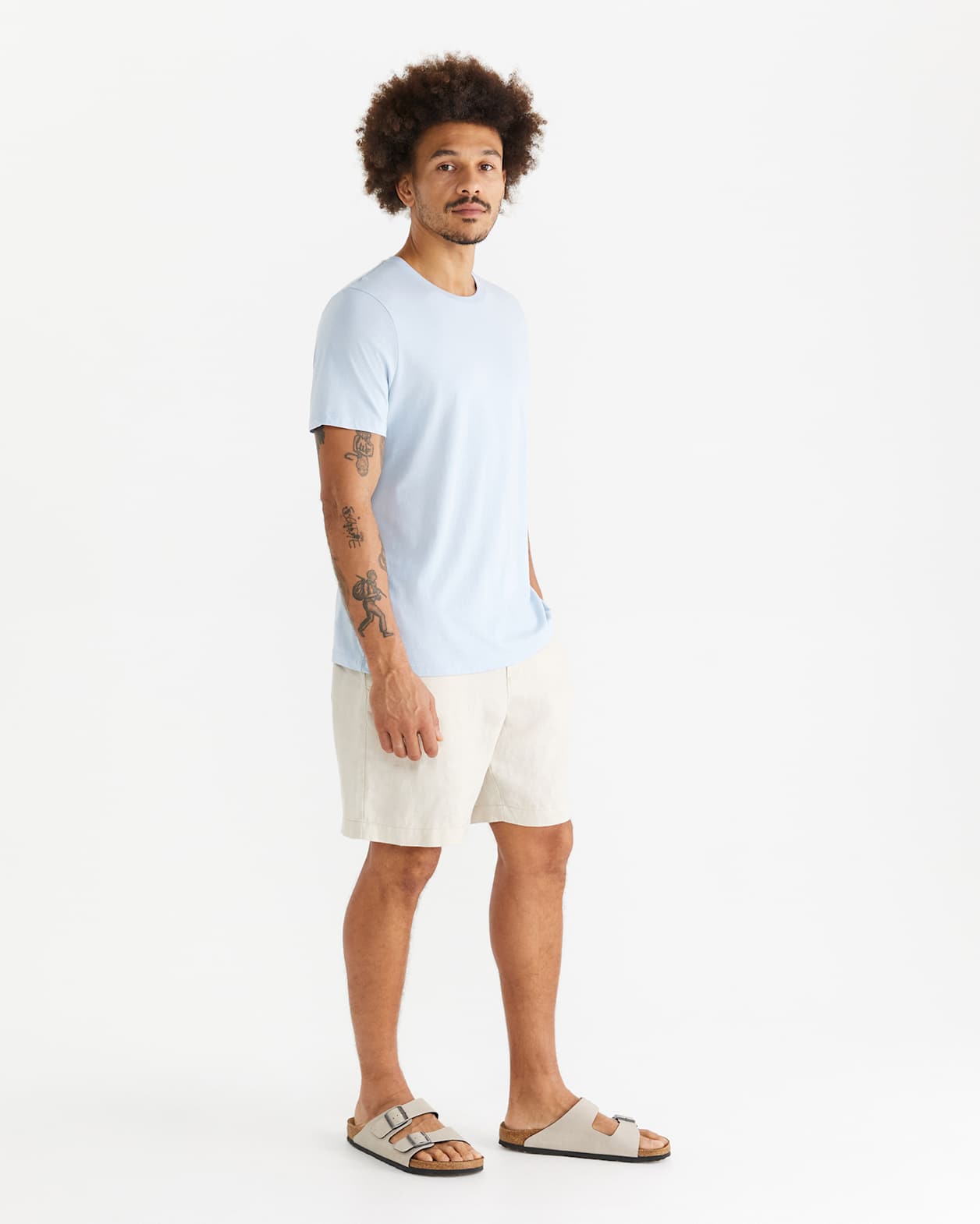 Essential Crew Neck Tee in LIGHT BLUE