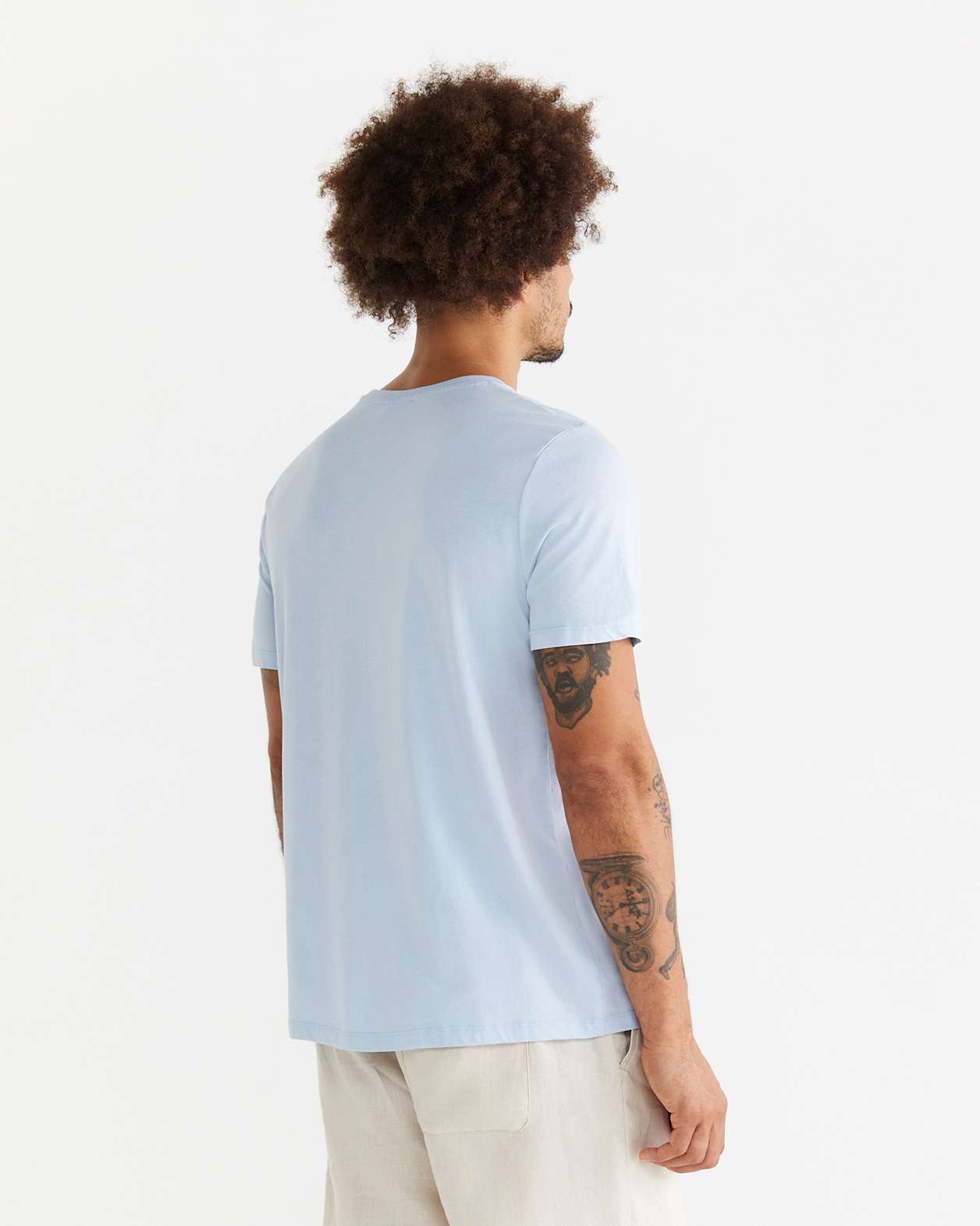 Essential Crew Neck Tee in LIGHT BLUE