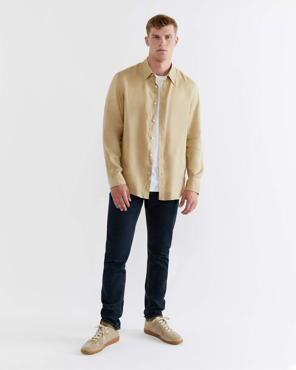 Cooper Linen Shirt in SAND
