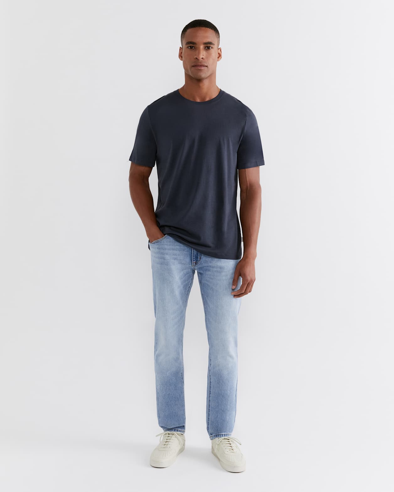 Stan Slim Jeans in BLASTED MID WASH