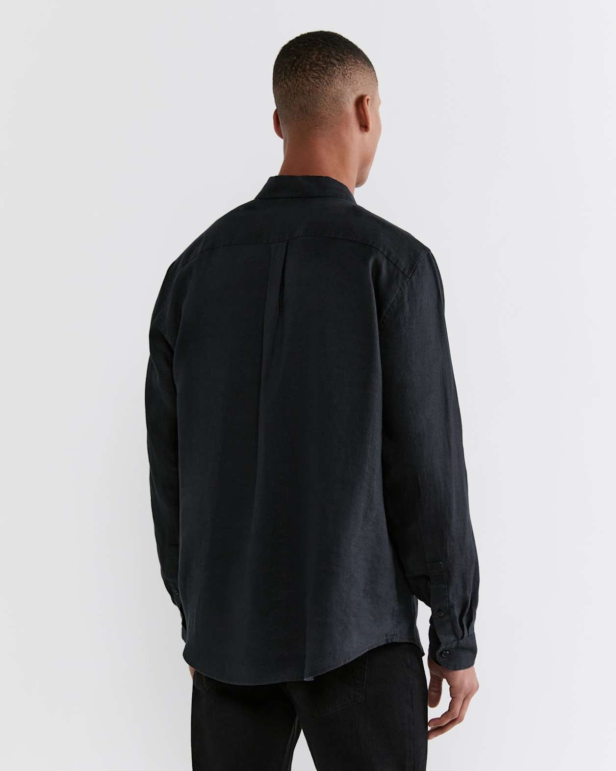 Hux Linen Shirt in WASHED BLACK