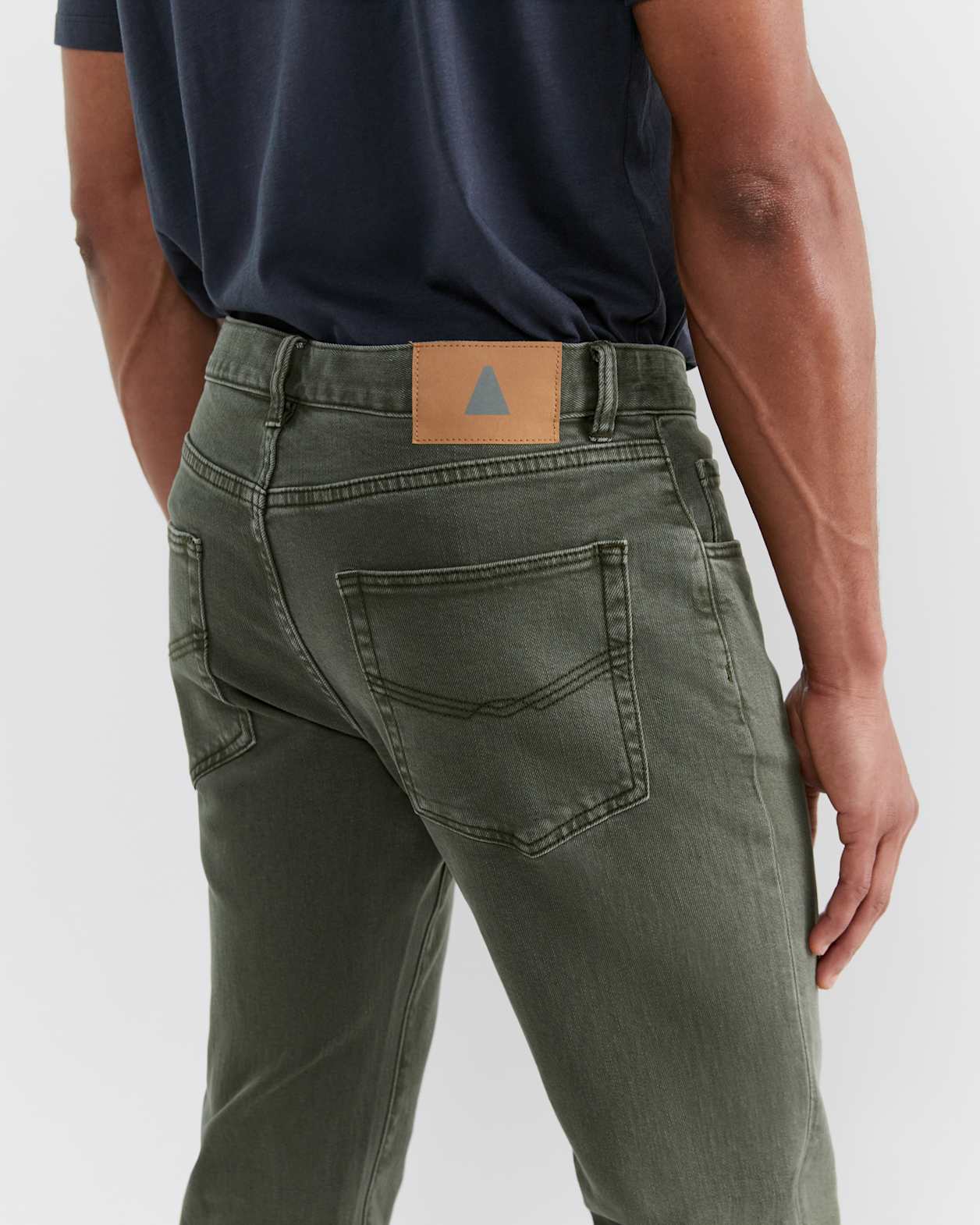 Stan Garment Dye Jean in KHAKI