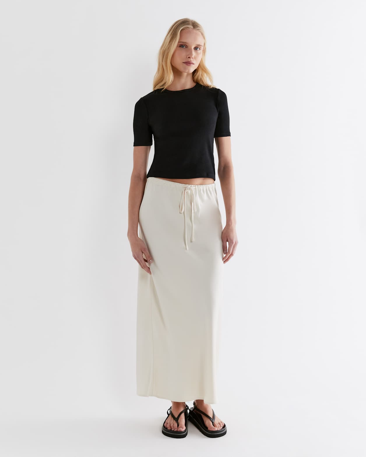 Celina Cotton Crew Neck Tee in BLACK