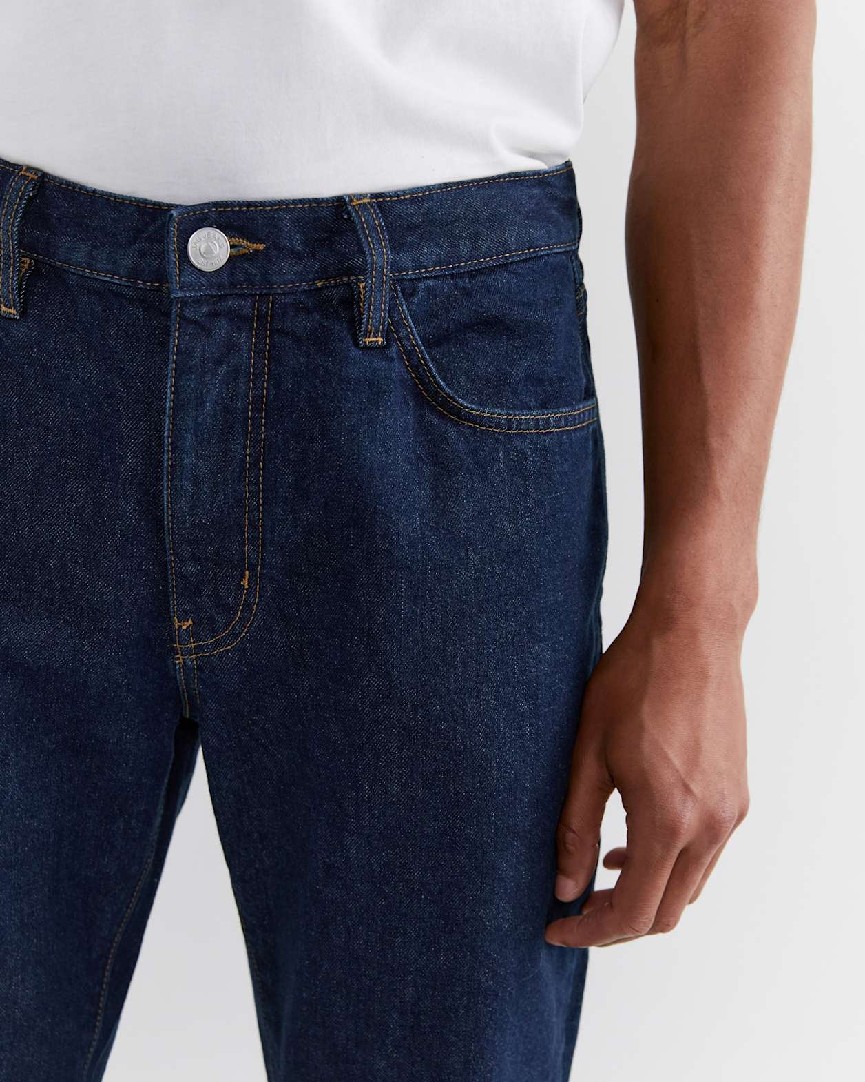 Jake Jean in DENIM MID WASH