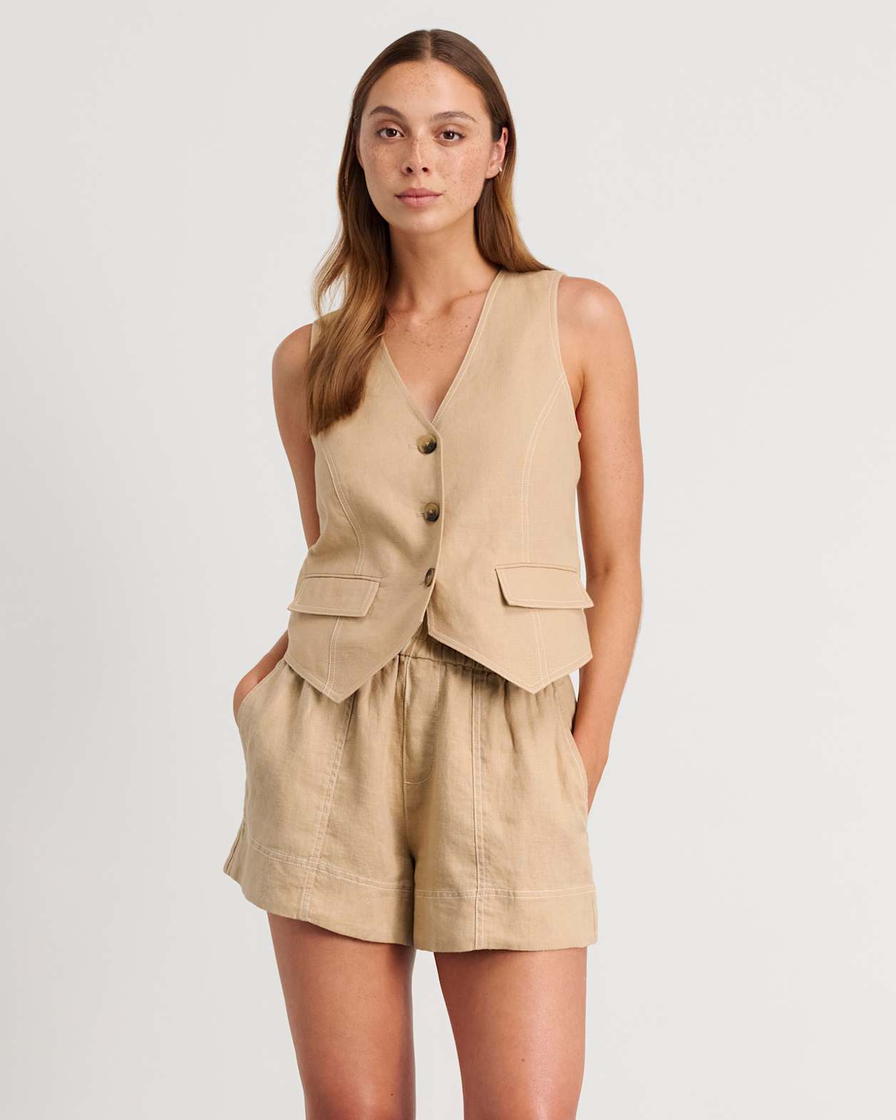 Sabine Linen Vest in SAND
