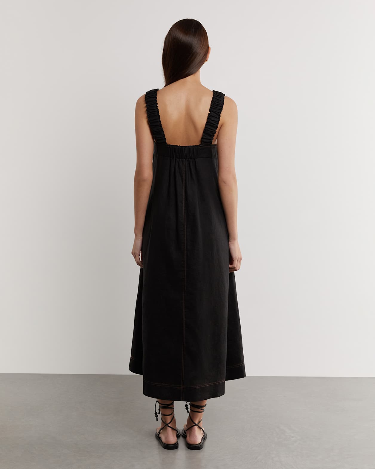 Kiki Elastic Strap Linen Dress in BLACK