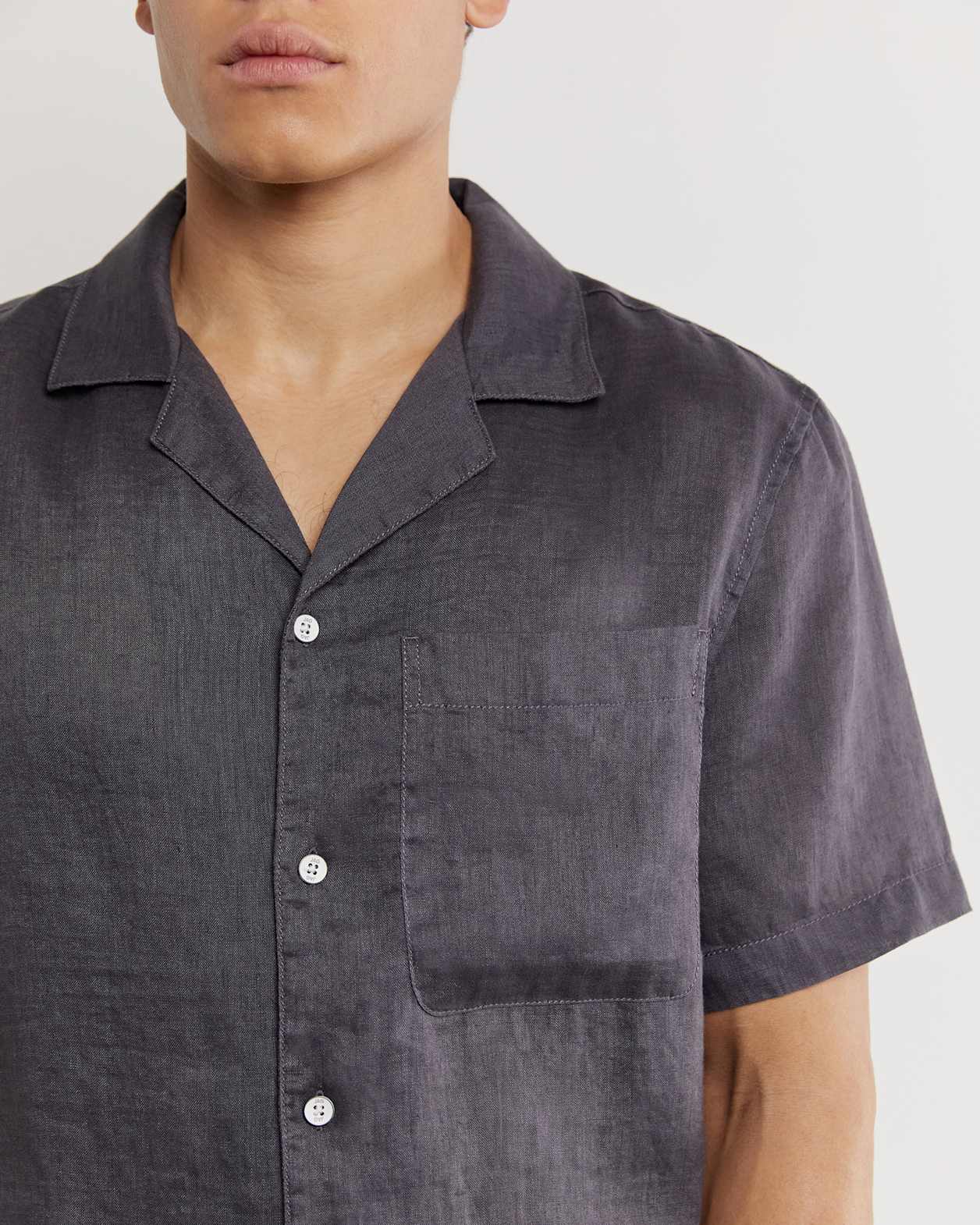 Andre Linen Shirt in STEEL