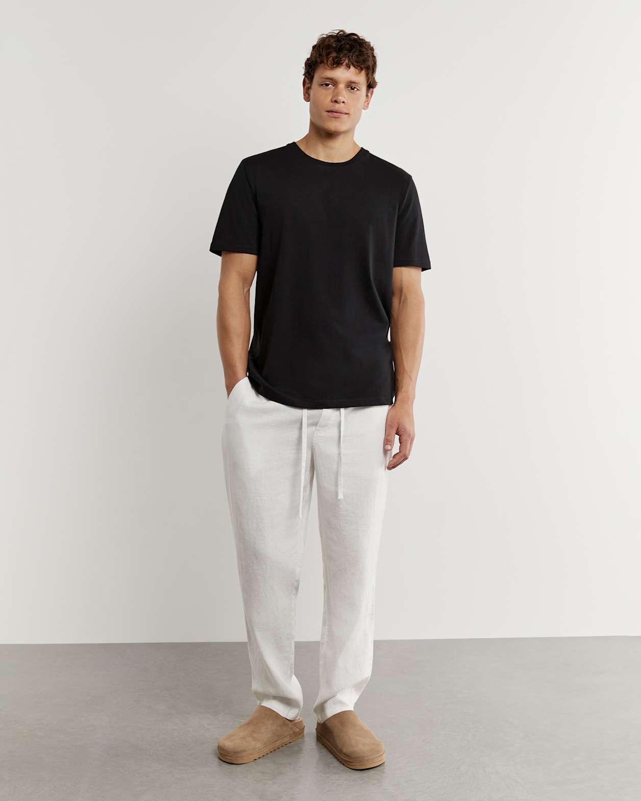 Khai Essential Organic Cotton Tee in BLACK