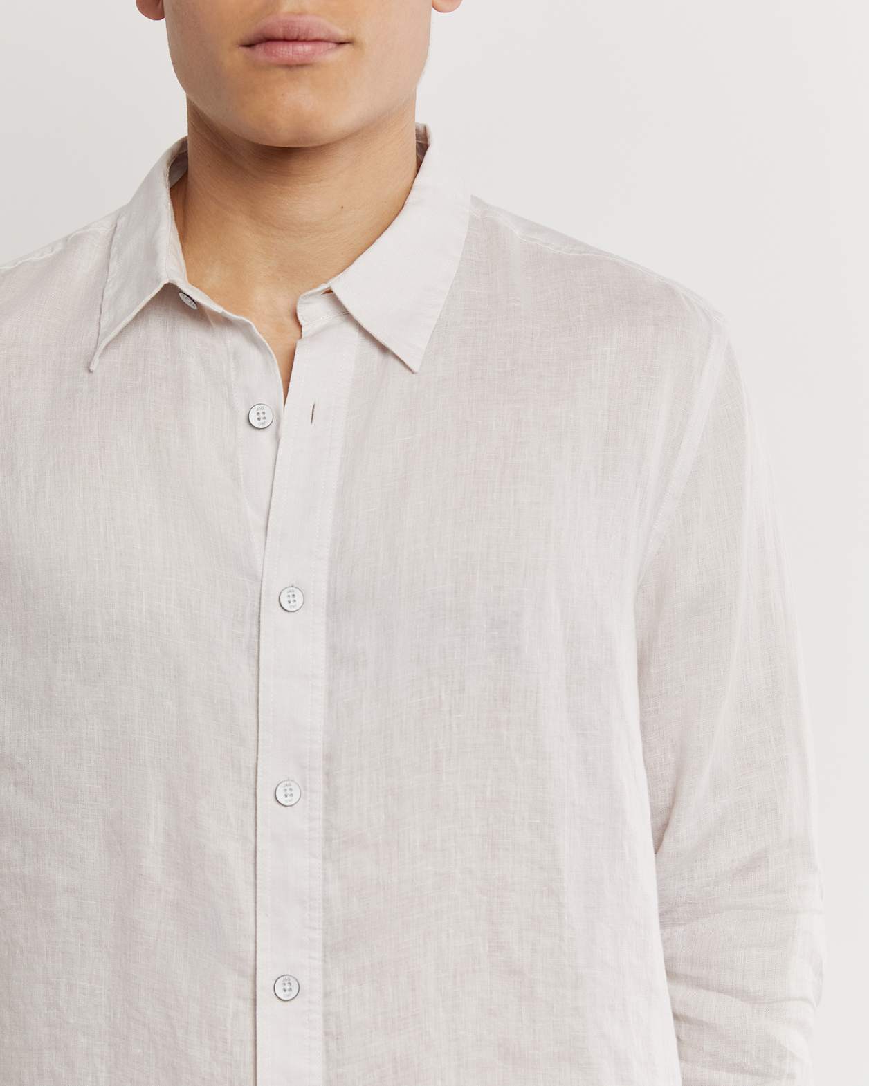 Cooper Linen Shirt in CHALK