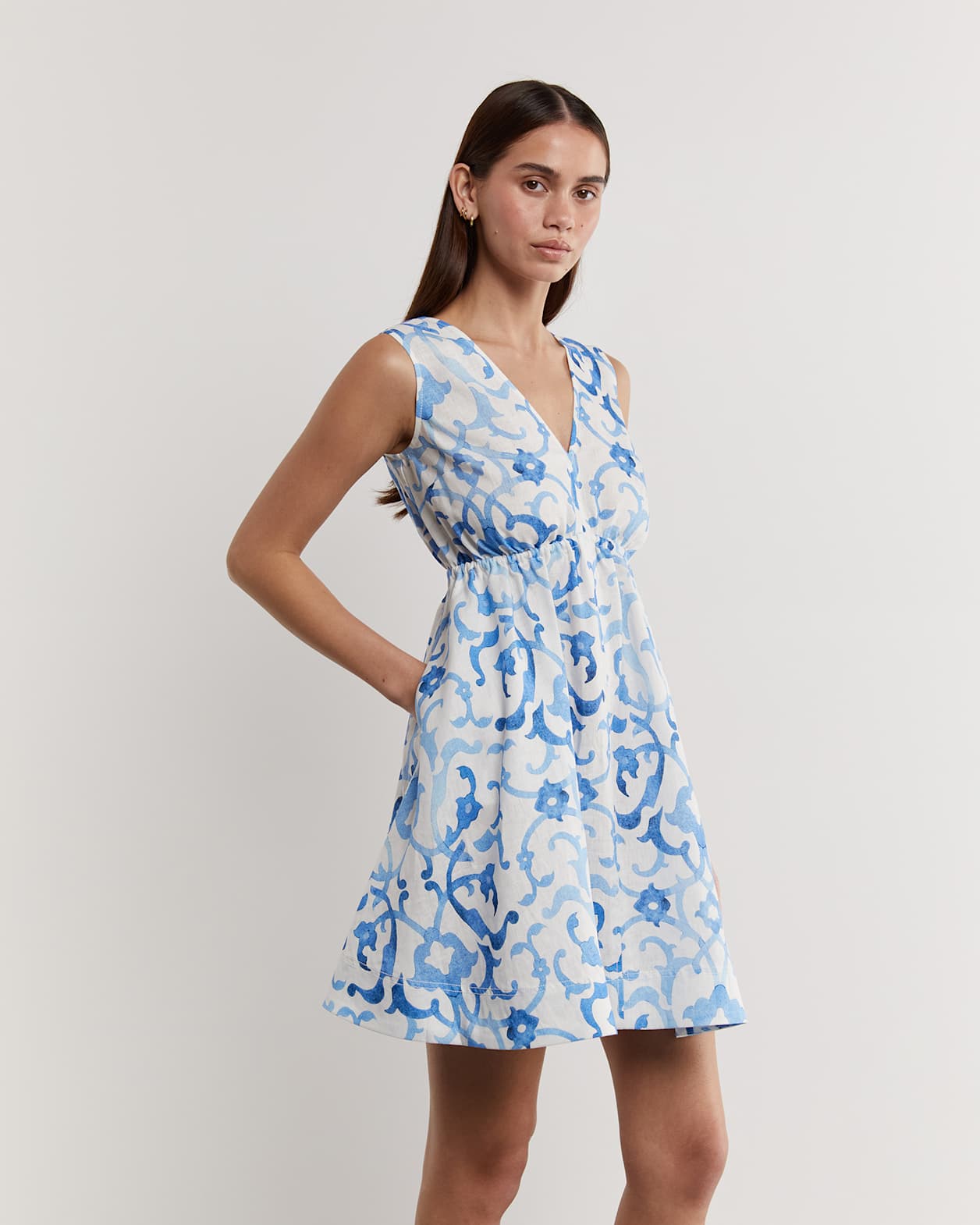 Ila Linen Mosaic Mini Dress in WHITE/COBALT