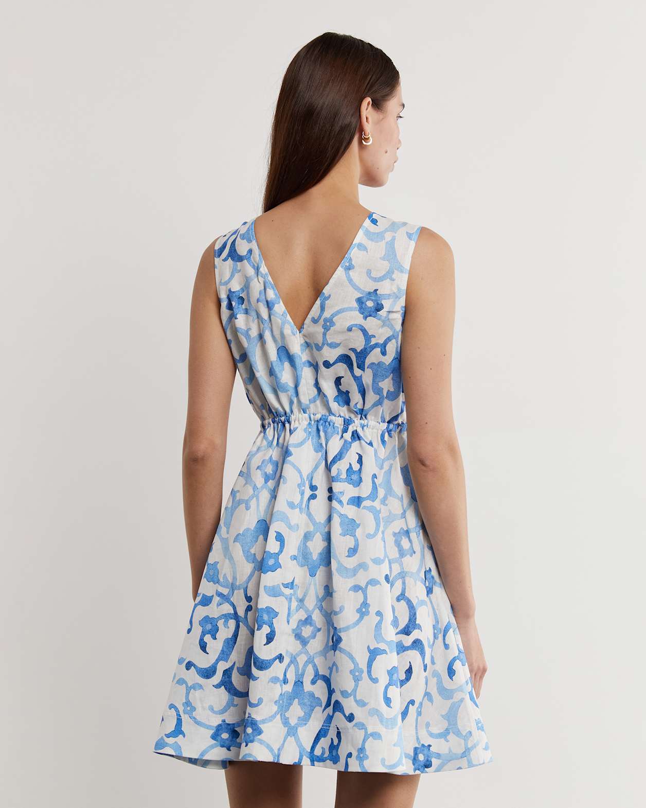 Ila Linen Mosaic Mini Dress in WHITE/COBALT