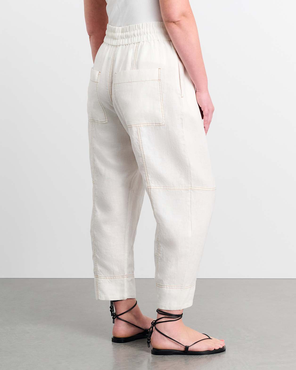 Sabine Linen Pull On Pant in WHITE