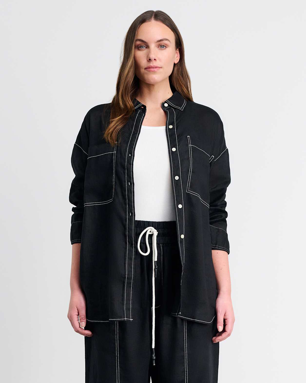 Cindy Oversized Shirt in BLACK