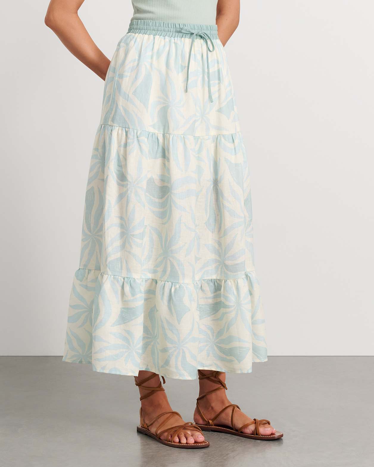 Hallie Linen Palma Maxi Skirt in MINT/IVORY