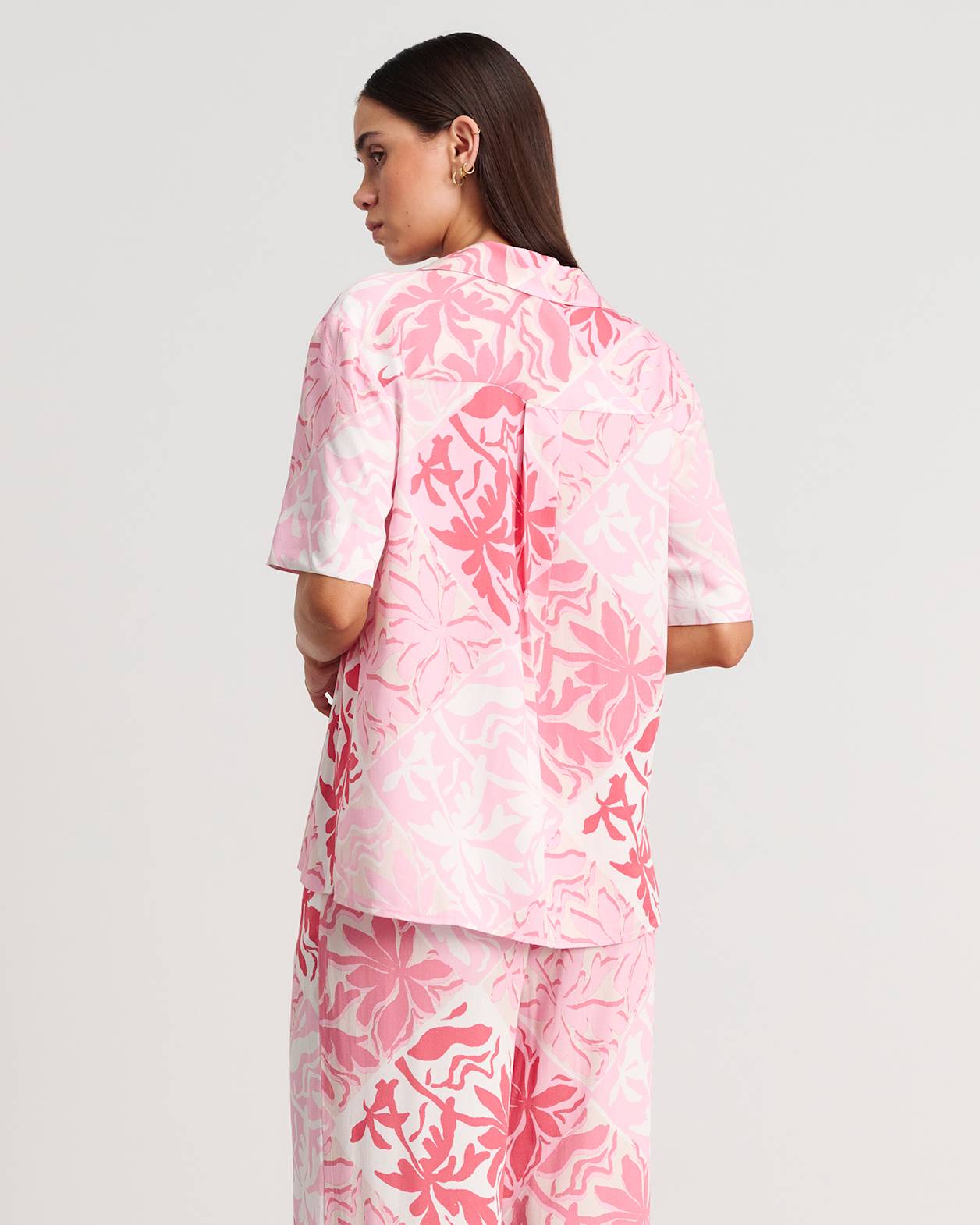 Izzie Calypso Resort Shirt in PINK MULTI