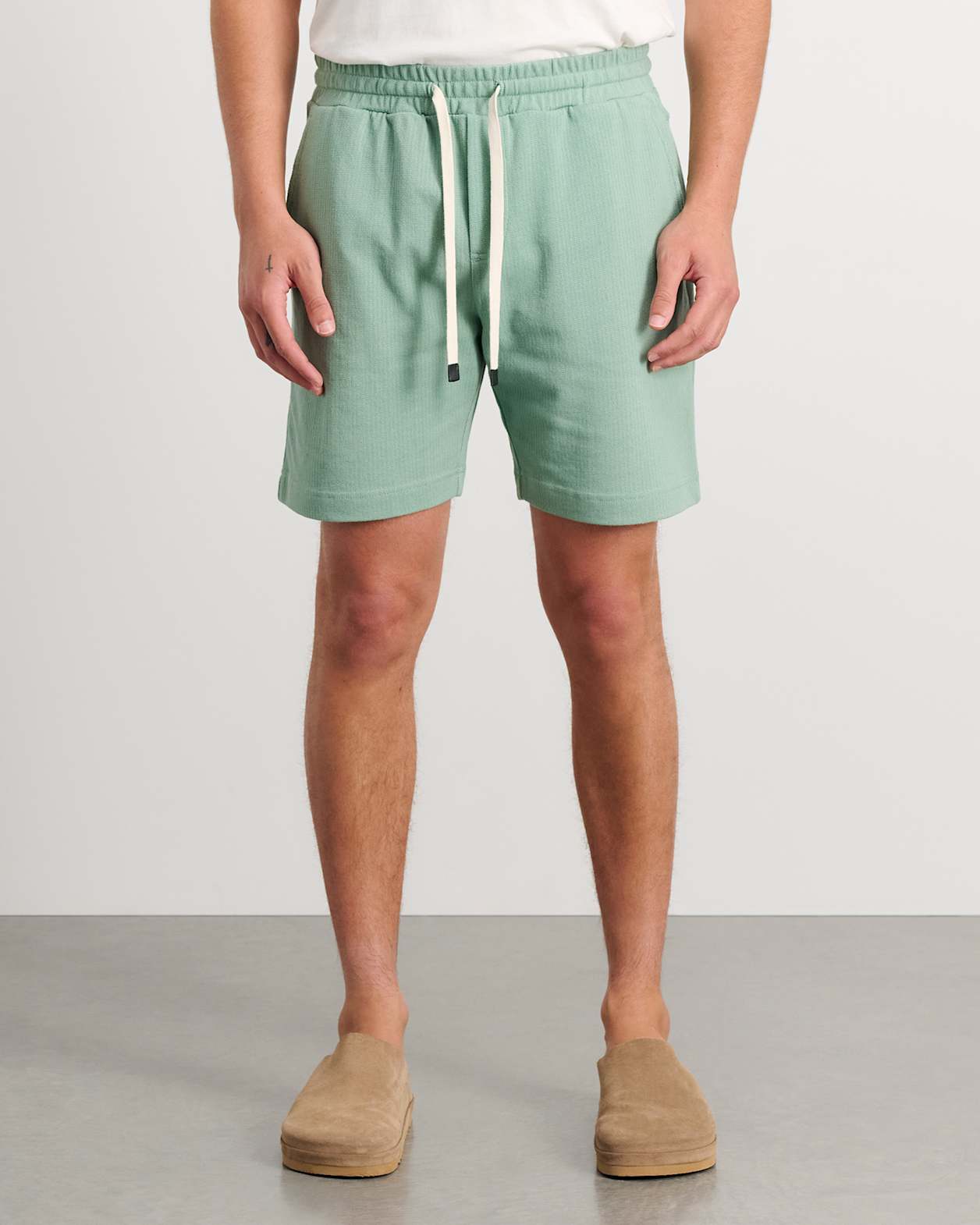 Noah Cotton Textured Short in MOSS