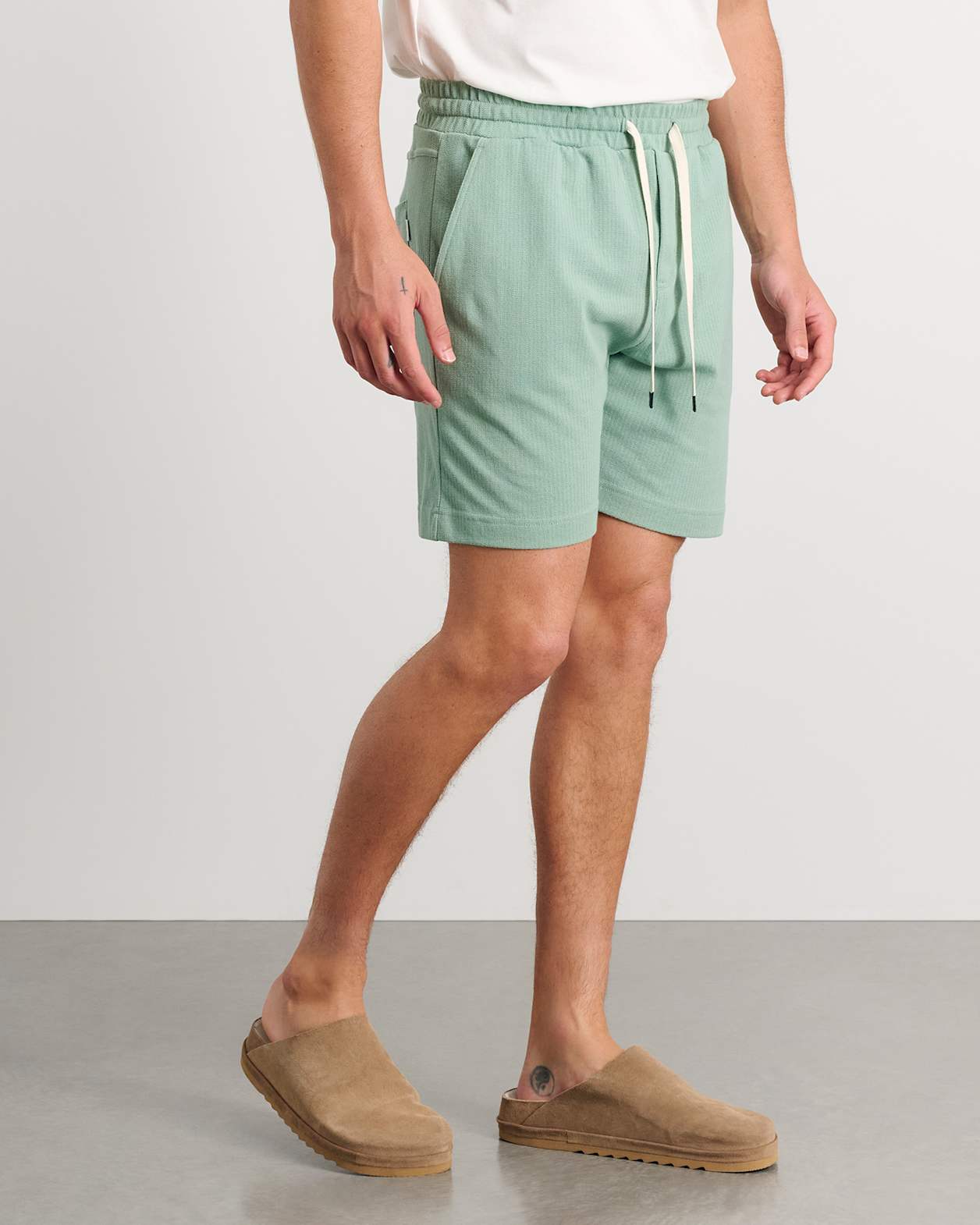 Noah Cotton Textured Short in MOSS