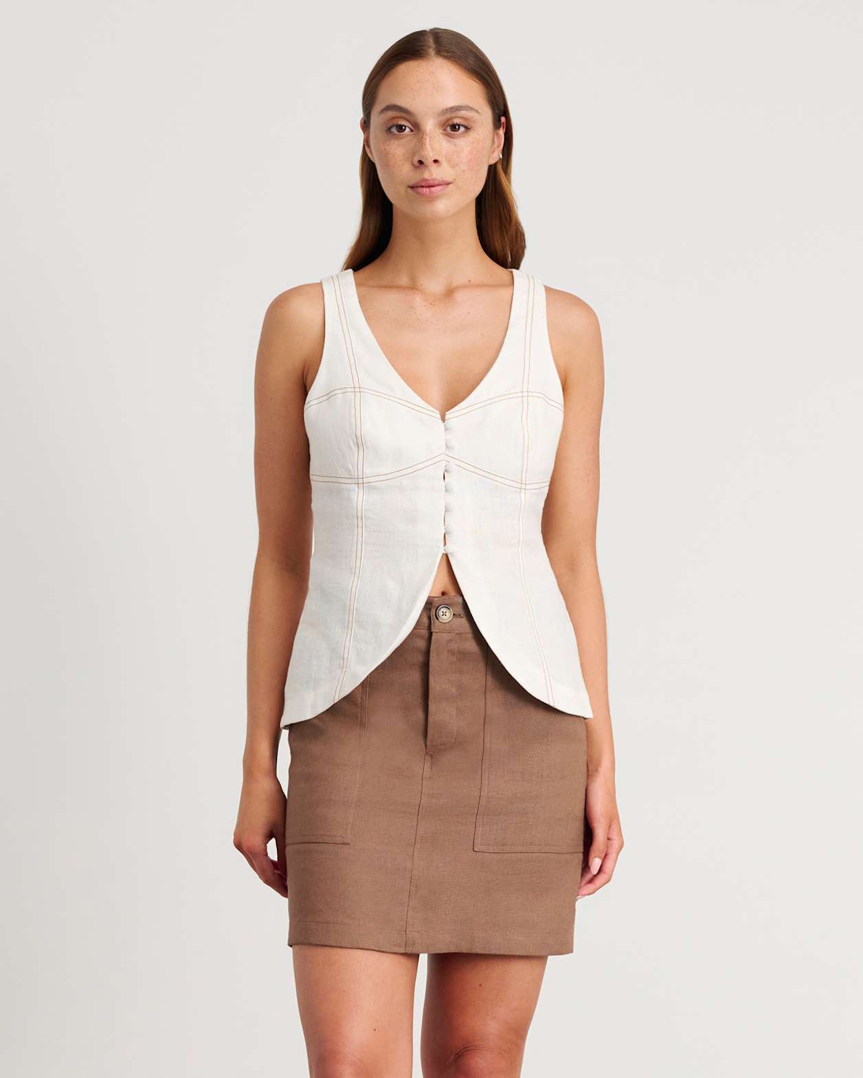 Antonia Linen Top in WHITE