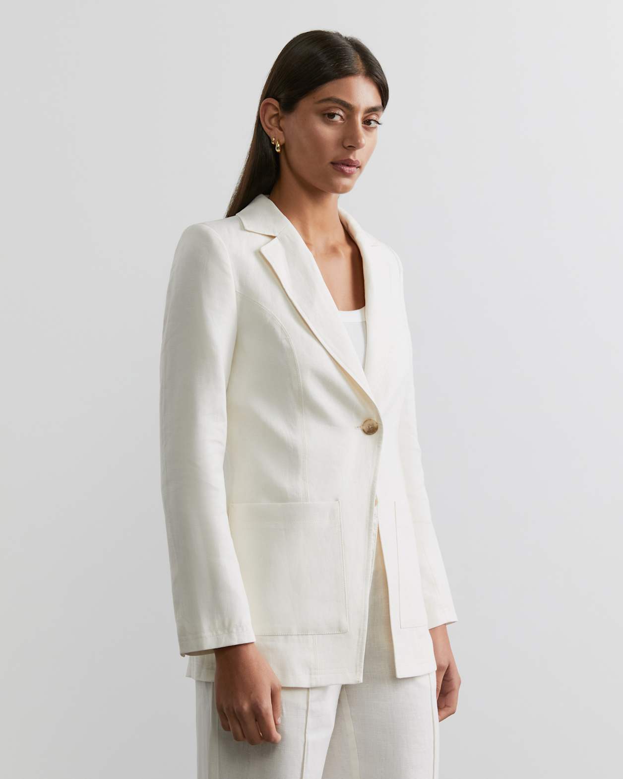 Kayla Linen Blazer in MILK