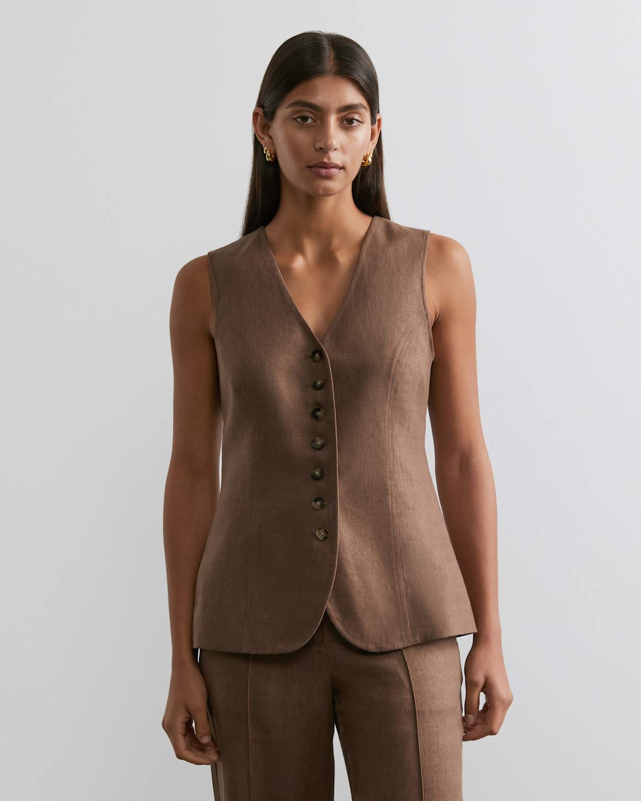 Kayla Linen Vest in CHOCOLATE